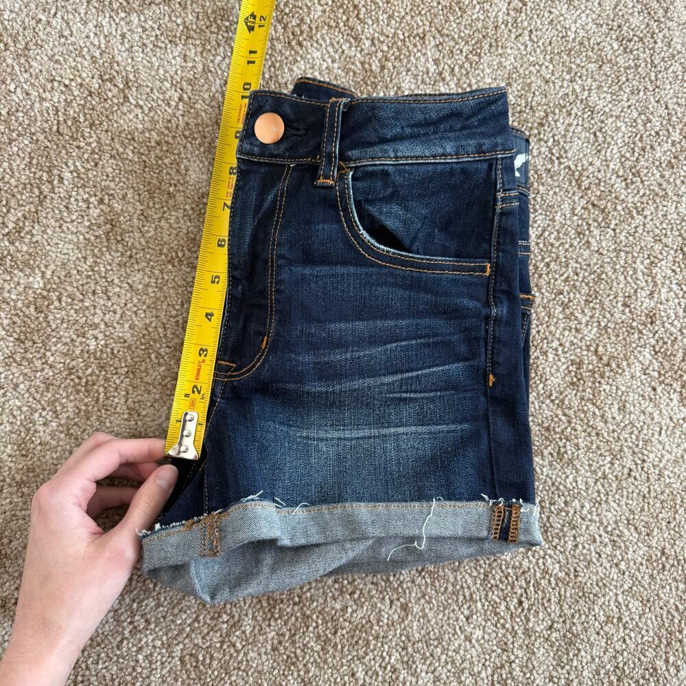 American Eagle Hi- Rise Shortie‎ Dark Wash Rolled Bottoms Casual Size 6 Summer - Picture 7 of 8